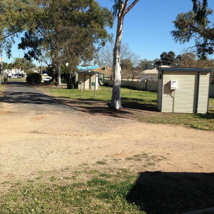 Newell Hwy Caravan Park Parkes Exterior foto